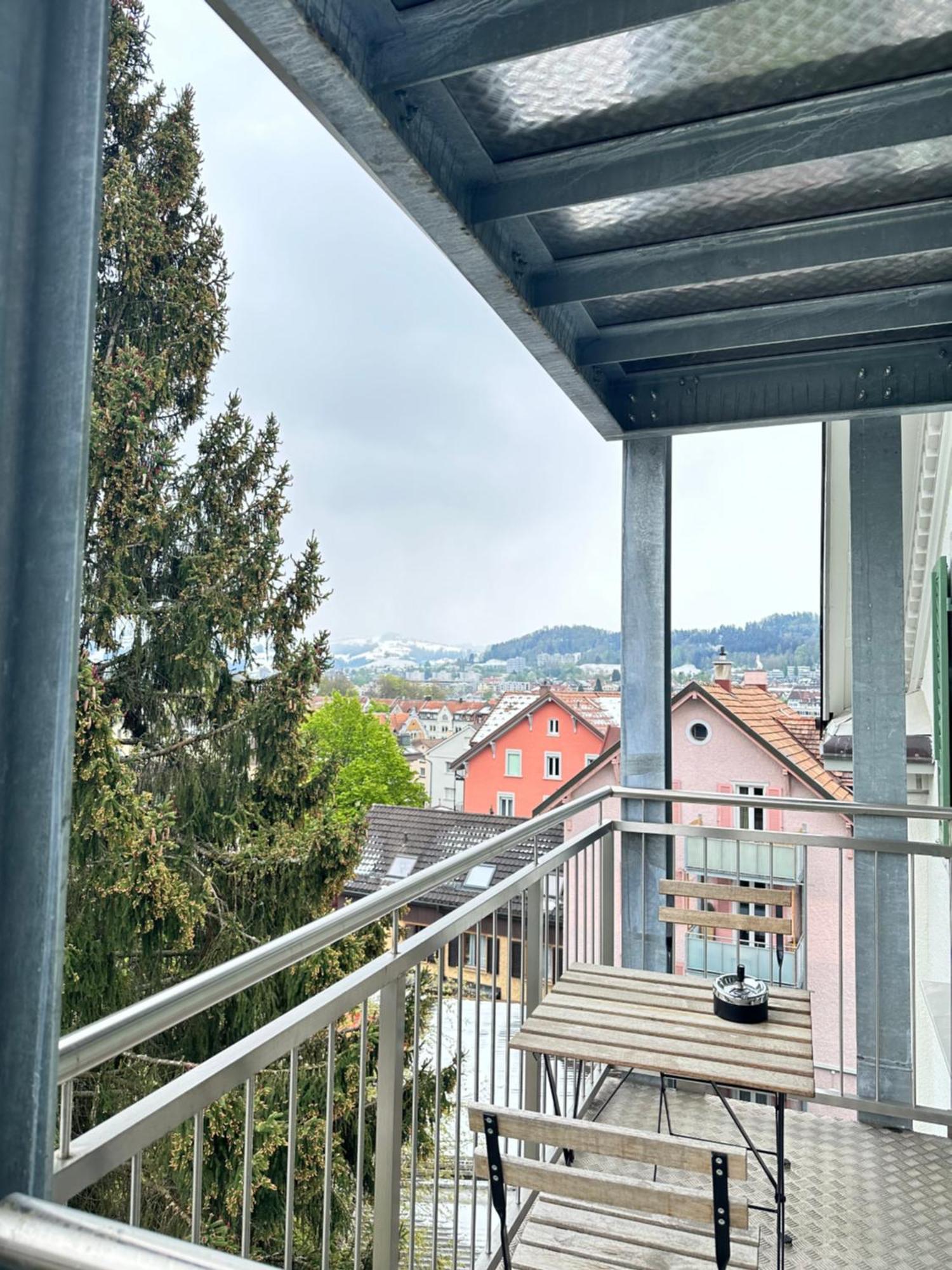 Stilvolle 2,5 Zimmer Wohnung St. Gallen Exterior foto